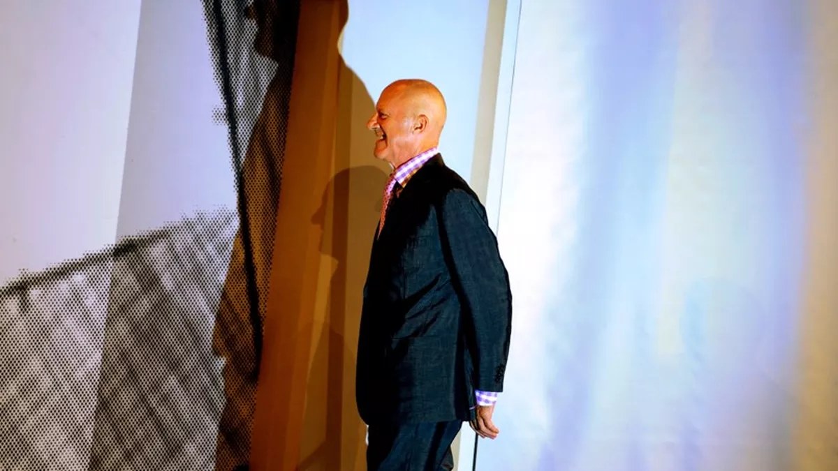 Portrait de Norman Foster, architecte britannique connu sous le titre de Lord Foster
